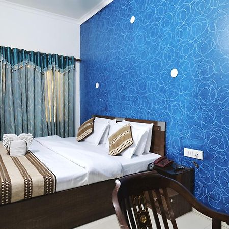 Hotel Holiday Comfort 阿姆利则 外观 照片