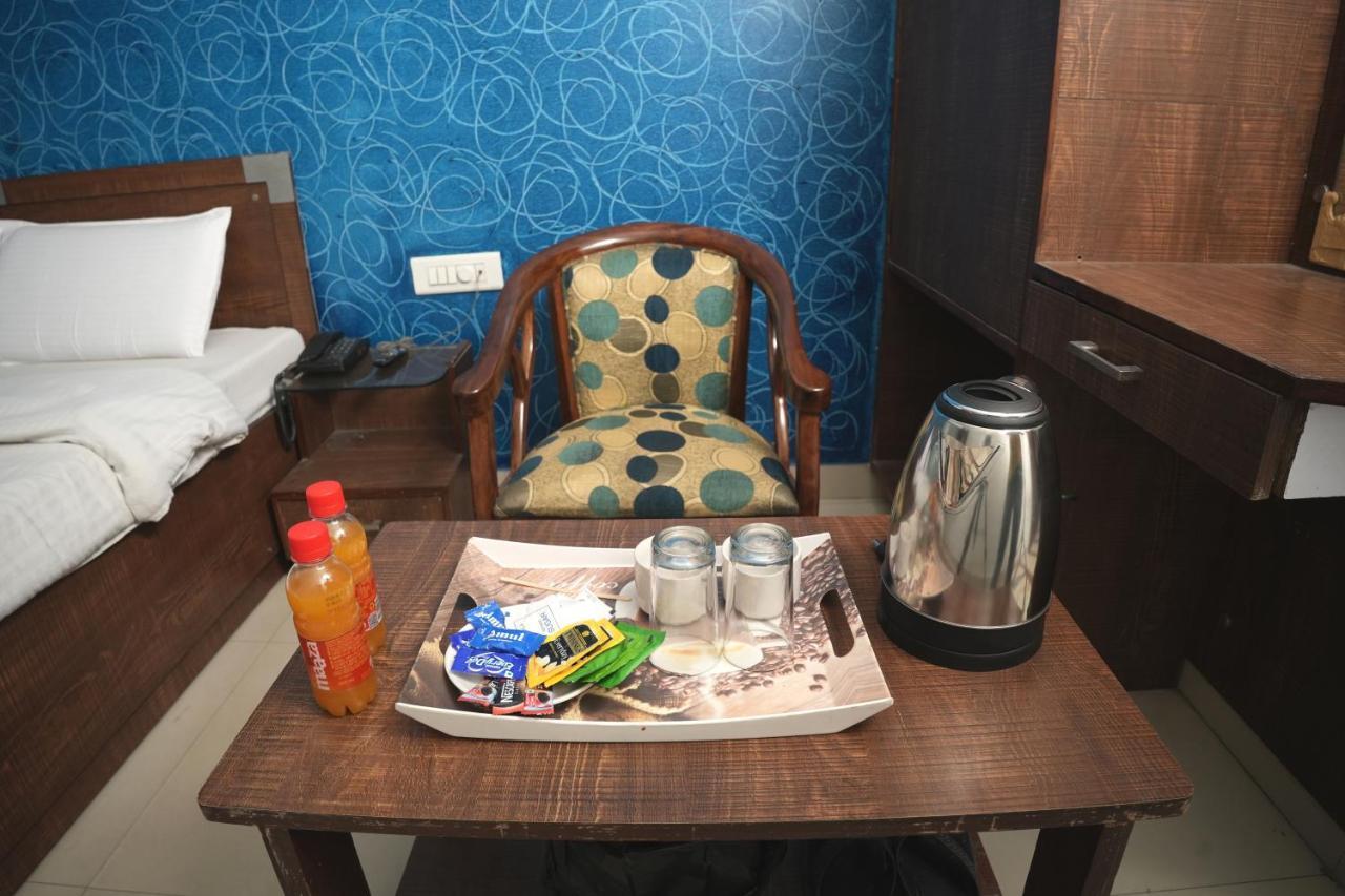 Hotel Holiday Comfort 阿姆利则 外观 照片