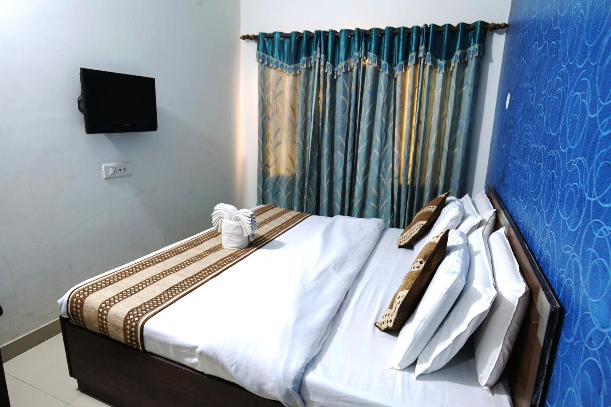 Hotel Holiday Comfort 阿姆利则 外观 照片